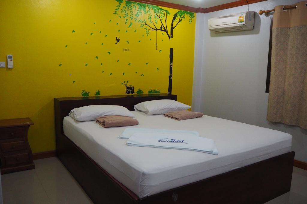 Rimmueng Resort Phanom Sarakham Kültér fotó